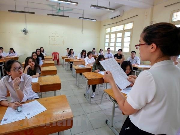 Hôm nay, Sở Giáo dục Hòa Bình sẽ cập nhật điểm của thí sinh gian lận - Ảnh 1.