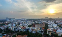 Buôn nhà phố Sài Gòn 'một vốn bốn lời' thời sốt đất