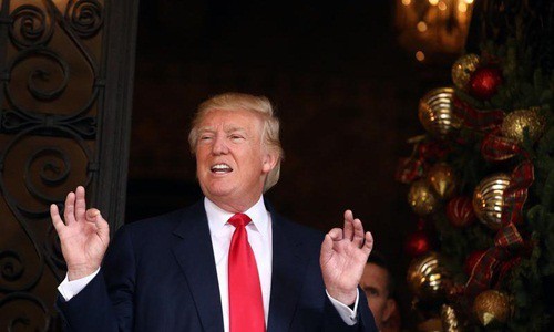Cuối tuần xả giận trên Twitter của Trump - Ảnh 1. Cuối tuần xả giận trên Twitter của Trump - Ảnh 1.