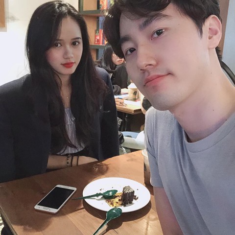 Trước phóng viên đẹp trai, đây là 3 soái ca Hàn nổi tiếng tại Việt Nam - Ảnh 10.