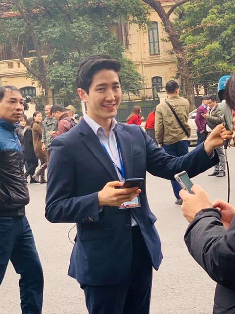 Trước phóng viên đẹp trai, đây là 3 soái ca Hàn nổi tiếng tại Việt Nam - Ảnh 1. Trước phóng viên đẹp trai, đây là 3 soái ca Hàn nổi tiếng tại Việt Nam - Ảnh 1.