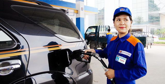 Giá xăng tăng gần 1.000 đồng/lít trong kì điều chỉnh hôm nay (2/3) - Ảnh 1. Giá xăng tăng gần 1.000 đồng/lít trong kì điều chỉnh hôm nay (2/3) - Ảnh 1.