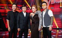 Dàn HLV ra mắt ở hậu trường ghi hình The Voice 2019