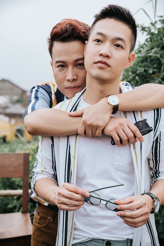 Bộ ảnh tình yêu của cặp đồng tính đẹp trai tại Hội An khiến nhiều người nhìn là mê - Ảnh 19. Bộ ảnh tình yêu của cặp đồng tính đẹp trai tại Hội An khiến nhiều người nhìn là mê - Ảnh 19.