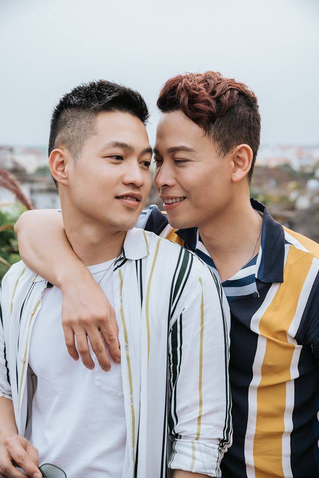 Bộ ảnh tình yêu của cặp đồng tính đẹp trai tại Hội An khiến nhiều người nhìn là mê - Ảnh 13. Bộ ảnh tình yêu của cặp đồng tính đẹp trai tại Hội An khiến nhiều người nhìn là mê - Ảnh 13.