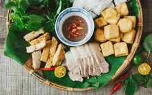 Tối nay ăn gì: Cuối tuần mưa lạnh, trổ tài nấu bún đậu mắm tôm ngon như nhà hàng