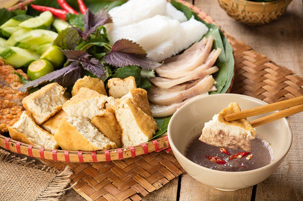 Tối nay ăn gì: Cuối tuần mưa lạnh, trổ tài nấu bún đậu mắm tôm ngon như nhà hàng - Ảnh 5. Tối nay ăn gì: Cuối tuần mưa lạnh, trổ tài nấu bún đậu mắm tôm ngon như nhà hàng - Ảnh 5.