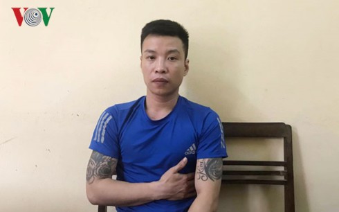 Mâu thuẫn sau cuộc nhậu, côn đồ mang hàng nóng hỗn chiến kinh hoàng - Ảnh 1. Mâu thuẫn sau cuộc nhậu, côn đồ mang hàng nóng hỗn chiến kinh hoàng - Ảnh 1.