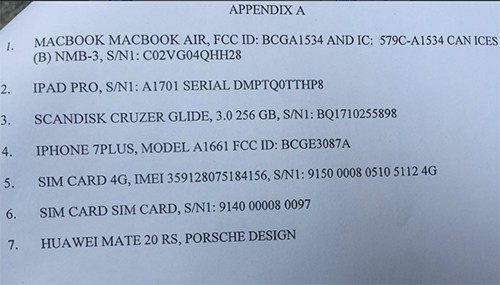 Giám đốc Huawei dùng iPhone, iPad và MacBook khi bị bắt - Ảnh 1.