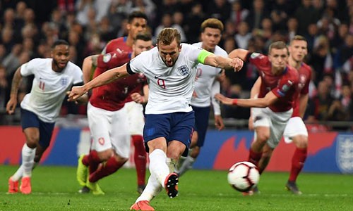 Sterling lập hat-trick, Anh thắng Czech 5-0 - Ảnh 3.