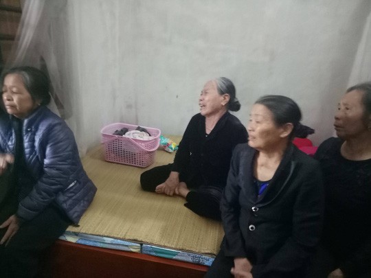 Vụ 5 người Việt tử nạn ở Thái Lan: Xé lòng người thân quê nhà - Ảnh 2. Vụ 5 người Việt tử nạn ở Thái Lan: Xé lòng người thân quê nhà - Ảnh 2.