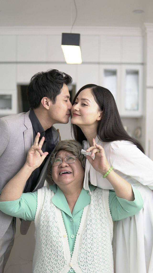 Lan Phương: Vợ chồng chúng tôi vẫn ở nhà thuê, vẫn tiền ai người nấy tiêu - Ảnh 2. Lan Phương: Vợ chồng chúng tôi vẫn ở nhà thuê, vẫn tiền ai người nấy tiêu - Ảnh 2.