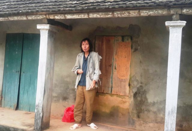 Kỳ lạ: Xóm ra đường gặp người… điên ở Ninh Bình - Ảnh 4. Kỳ lạ: Xóm ra đường gặp người… điên ở Ninh Bình - Ảnh 4.