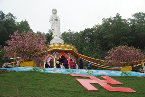 Quy mô hoành tráng của chùa Ba Vàng, nơi gây xôn xao vì thỉnh vong - Ảnh 9.