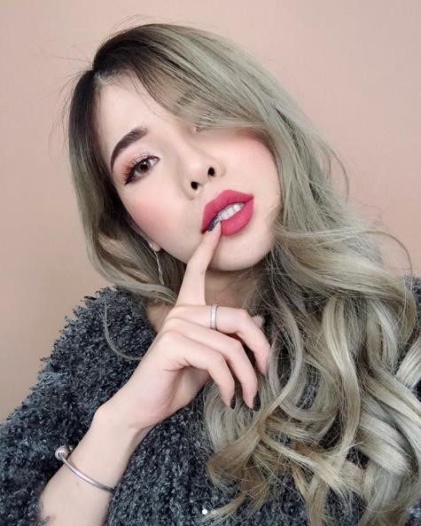 Changmakeup là beauty blogger Việt đầu tiên nhận nút vàng YouTube  - Ảnh 3.