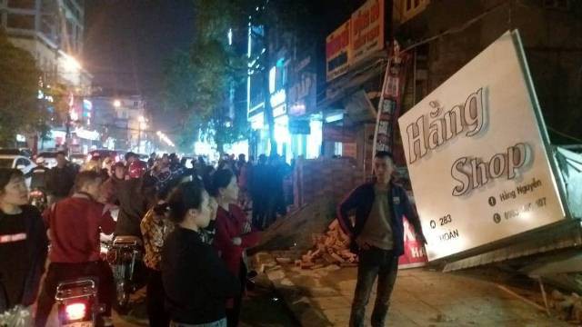 Nhà 2 tầng ở Thanh Hóa bất ngờ đổ sập trong đêm - Ảnh 5.