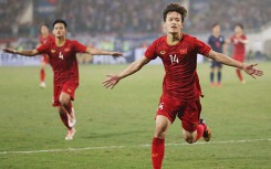 Đức Chinh, Quang Hải tỏa sáng, Mỹ Đình 'đổ lửa', U23 Việt Nam tưng bừng 'hạ nhục' U23 Thái Lan 4 bàn không gỡ