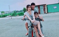 Lý Hải, Minh Hà cùng 4 con sống như 'nông dân' trong biệt thự mới mua