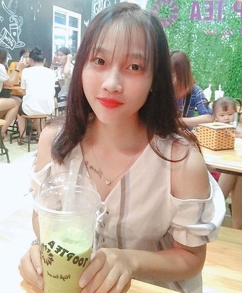 Cô gái co giật trong các clip vong nhập ở chùa Ba Vàng nói gì? - Ảnh 5. Cô gái co giật trong các clip vong nhập ở chùa Ba Vàng nói gì? - Ảnh 5.