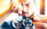Bị viễn thị có phải đi nghĩa vụ quân sự không?