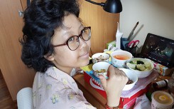 Đạo diễn Đỗ Đức Thành: 'Sợ nhất chưa chữa khỏi cho con đã hết tiền'