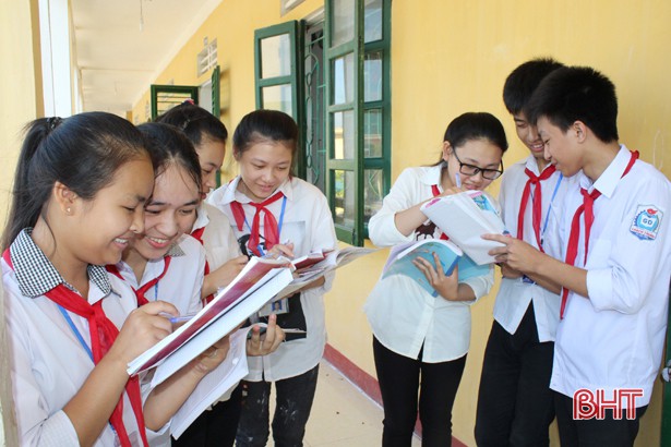 Hà Tĩnh công bố môn thi thứ 3 vào lớp 10 THPT năm học 2019 - 2020 - Ảnh 2. Hà Tĩnh công bố môn thi thứ 3 vào lớp 10 THPT năm học 2019 - 2020 - Ảnh 2.