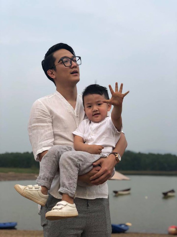 Chí Nhân: Ông bố hiền lành của Những cô gái trong thành phố và đời tư ồn ào suýt bị khán giả tẩy chay - Ảnh 3.
