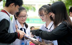 Đề thi khảo sát lớp 12 môn Tiếng Anh tại Hà Nội năm 2019