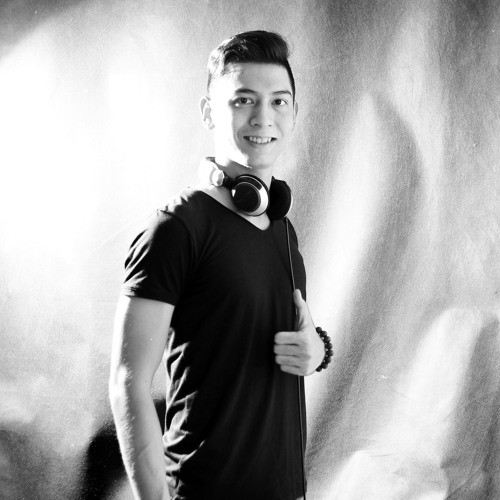 DJ Lê Thiện bị bắt vì vận chuyển 28.000 viên ma túy là người hiền lành, lễ phép - Ảnh 5.