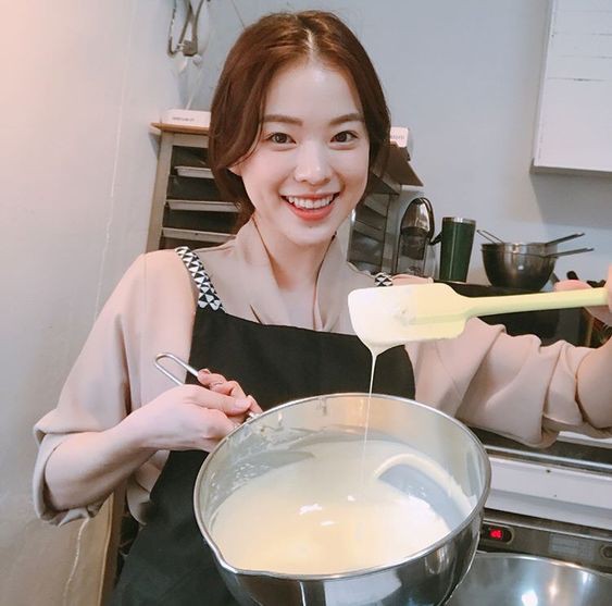 Tử vi hôm nay (1/4/2019) của 12 cung hoàng đạo: Bọ Cạp chớ bắt cá hai tay - Ảnh 4.