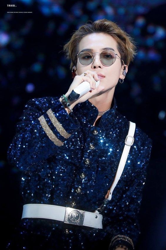 Song Mino: Hành trình chạm đến cái tôi nghệ thuật độc - lạ của chàng rapper liều lĩnh - Ảnh 7. Song Mino: Hành trình chạm đến cái tôi nghệ thuật độc - lạ của chàng rapper liều lĩnh - Ảnh 7.