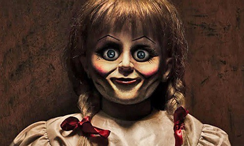 Búp bê ma Annabelle tái xuất trong tháng 6 - Ảnh 2. Búp bê ma Annabelle tái xuất trong tháng 6 - Ảnh 2.