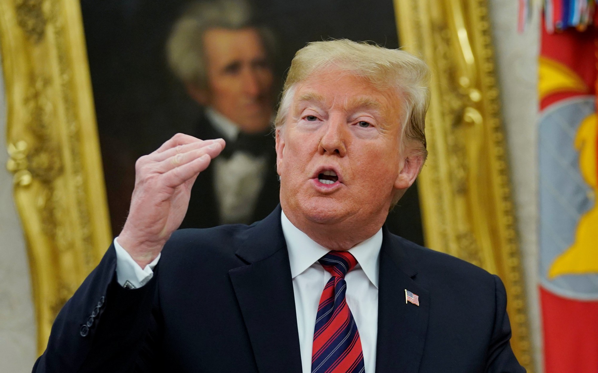 Tổng thống Mỹ Donald Trump chỉ trích đảng Dân chủ khiến ông phải sớm rời hội nghị thượng đỉnh với Triều Tiên