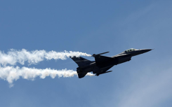 Thỏa thuận giữa Mỹ và Pakistan khi thực hiện mua bán máy bay chiến đấu F-16 là gì?