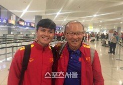 U23 Việt Nam chiến vòng loại U23 châu Á: Lại khó rồi thầy Park...