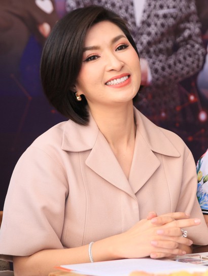 Nguyễn Hồng Nhung – giọng hát chất chứa những biến cố cuộc đời - Ảnh 1.