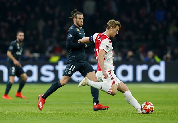 Link xem trực tiếp kết quả Real Madrid vs Ajax Amsterdam, lượt về vòng 1/8 Champions League - Ảnh 1. Link xem trực tiếp kết quả Real Madrid vs Ajax Amsterdam, lượt về vòng 1/8 Champions League - Ảnh 1.