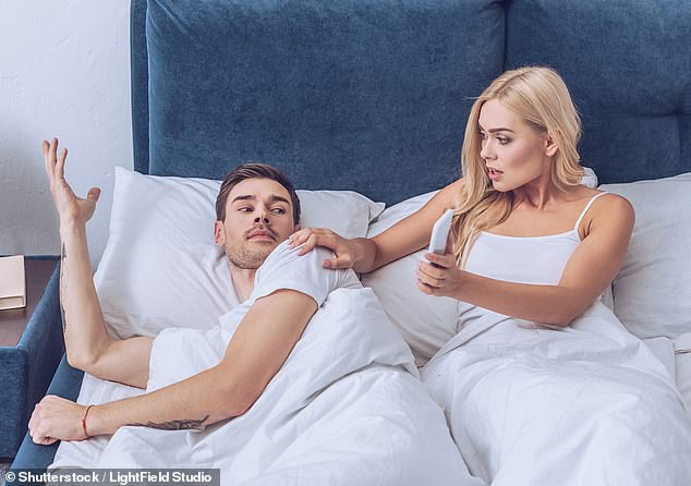 Người vợ bất ngờ phát hiện chồng mình là diễn viên phim đồng tính nam sau khi vô tình nhìn thấy điều này - Ảnh 4. Người vợ bất ngờ phát hiện chồng mình là diễn viên phim đồng tính nam sau khi vô tình nhìn thấy điều này - Ảnh 4.