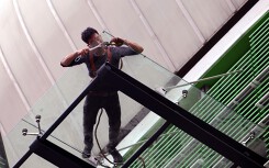 Đường sắt Cát Linh - Hà Đông vẫn 'ngổn ngang' dù sắp khai thác thương mại