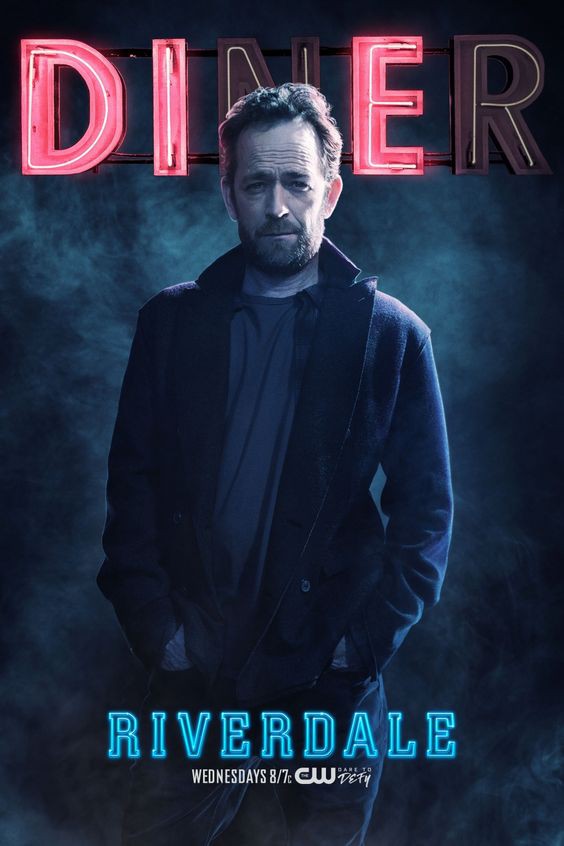 Vẻ điển trai của tài tử Luke Perry thời trẻ khiến khán giả mê mẩn - Ảnh 14. Vẻ điển trai của tài tử Luke Perry thời trẻ khiến khán giả mê mẩn - Ảnh 14.