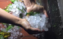 Hà Giang: Mưa đá gió lốc xuất hiện lúc nửa đêm