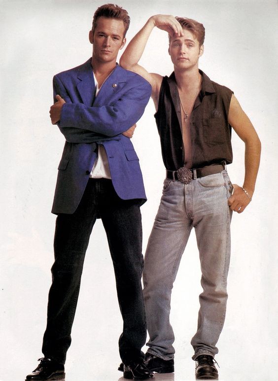 Vẻ điển trai của tài tử Luke Perry thời trẻ khiến khán giả mê mẩn - Ảnh 8. Vẻ điển trai của tài tử Luke Perry thời trẻ khiến khán giả mê mẩn - Ảnh 8.