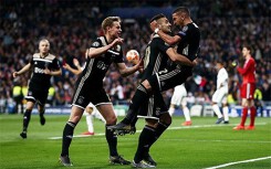 Những khoảnh khắc Real Madrid sụp đổ ở Bernabeu, trở thành cựu vương Champions League