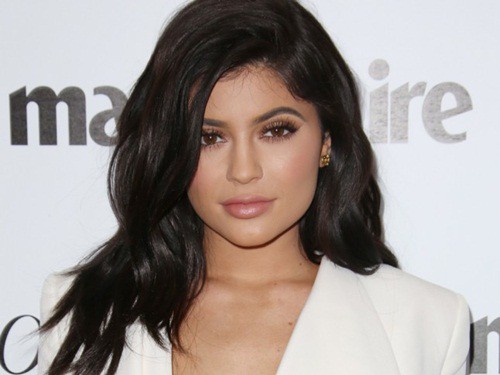 Kylie Jenner là tỉ phú trẻ nhất thế giới - Ảnh 1. Kylie Jenner là tỉ phú trẻ nhất thế giới - Ảnh 1.