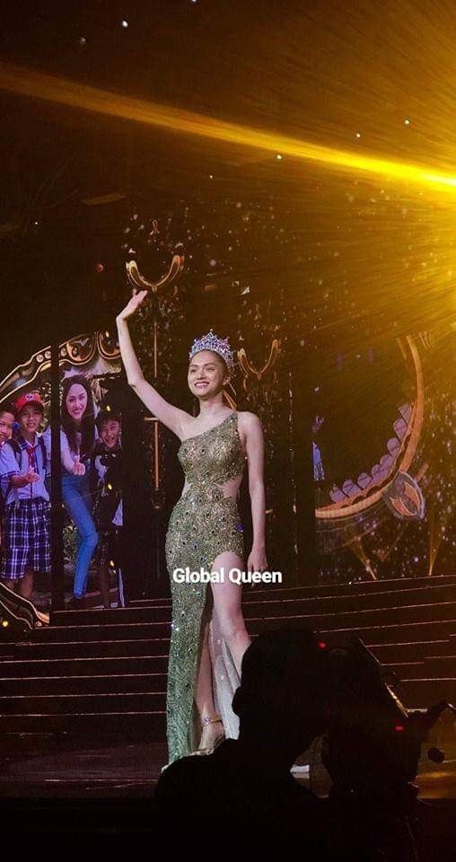 Váy Hương Giang sẽ mặc đêm chung kết Hoa hậu Chuyển giới 2019 bị nghi nhái Hoa hậu Hoàn vũ - Ảnh 1. Váy Hương Giang sẽ mặc đêm chung kết Hoa hậu Chuyển giới 2019 bị nghi nhái Hoa hậu Hoàn vũ - Ảnh 1.