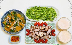 Tối nay ăn gì: Nhẹ nhàng mâm cơm cuối tuần có mướp đắng xào trứng, thịt rán vàng chỉ 120.000 đồng