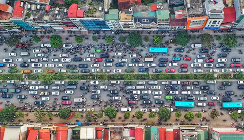 Giám đốc Sở Giao thông Hà Nội: Cấm xe máy càng sớm càng tốt - Ảnh 2.