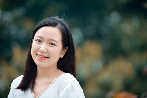 Nhan sắc nữ diễn viên 9X gây chú ý vì giọng Quảng Trị và yêu Công Lý - Ảnh 6.