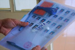 Phó Chủ tịch huyện có con bị hạ điểm thi THPT quốc gia: 'Tôi không quan tâm'