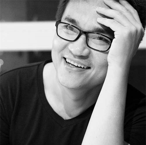 Hành động livestream, chụp ảnh phản cảm tại đám tang Anh Vũ khiến nhiều nghệ sĩ Việt bức xúc - Ảnh 5. Hành động livestream, chụp ảnh phản cảm tại đám tang Anh Vũ khiến nhiều nghệ sĩ Việt bức xúc - Ảnh 5.